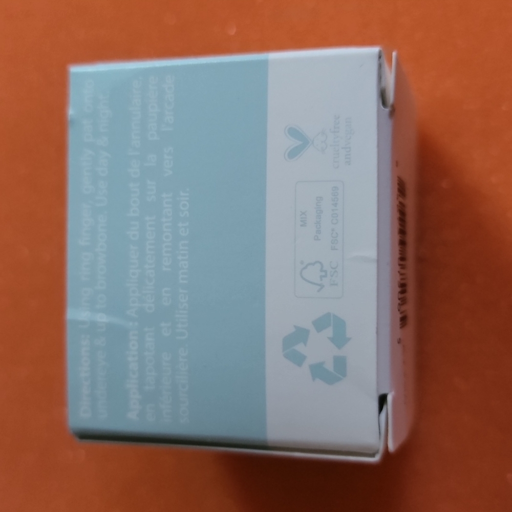 SEA by tarte - wink of H20 - Picture 4 of 6